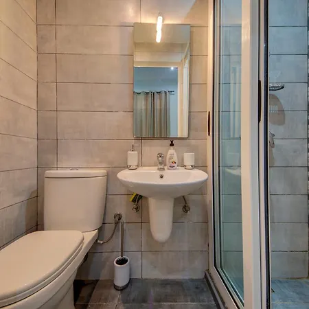 Victory Authentic Maltese Duplex In